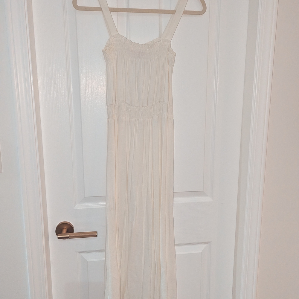Lisa Says Gah Cream Maxi Dress